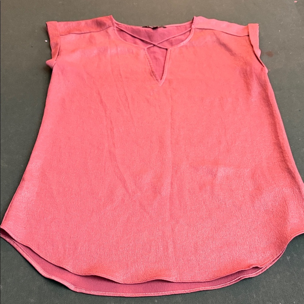 Express Women's Rose Blouse.      CAJA.‎   # 1 D